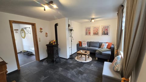 Communal lounge/ TV room, Living room