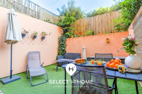 Property building, Patio