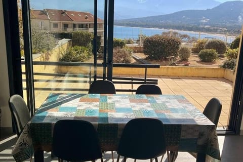 Patio, Natural landscape, View (from property/room), Balcony/Terrace, Living room, Seating area