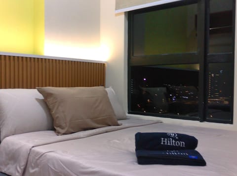Bed, Night, Bedroom