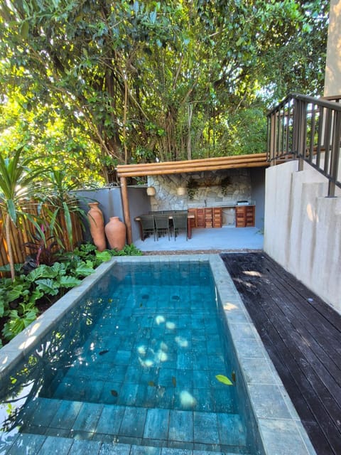 Swimming pool, Swimming pool, Swimming pool