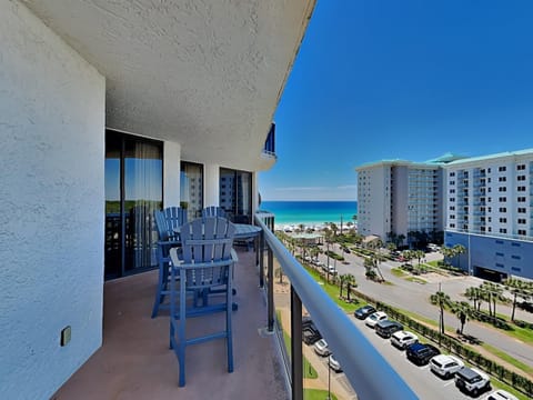 Balcony/Terrace, Seating area, Beach, Sea view