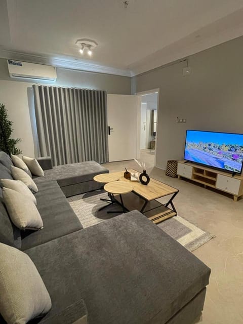 TV and multimedia, Seating area
