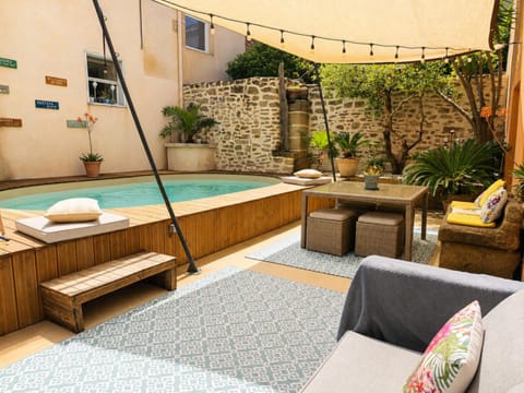 Inner courtyard view