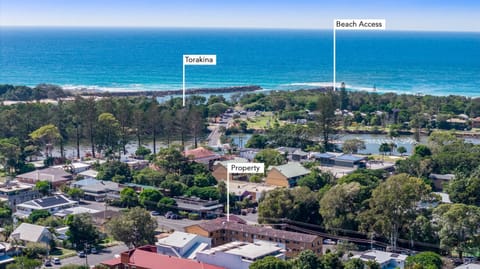 Natural landscape, Bird's eye view, Beach, Location