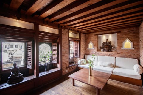 Living room, Seating area