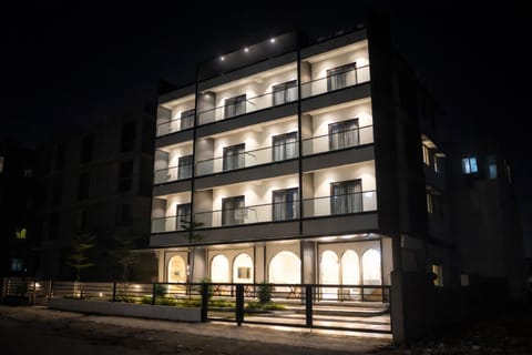 Property building, Night