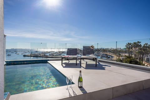 Sea view, Swimming pool