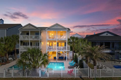 Property building, Bird's eye view, Summer, Balcony/Terrace, Swimming pool, Sunset