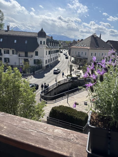 Balcony/Terrace, City view