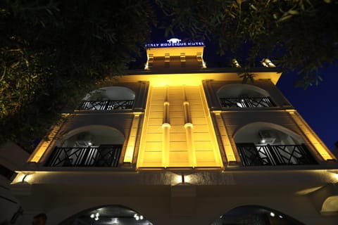 Property building, Night