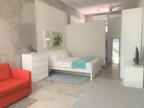 Photo of the whole room, Bedroom