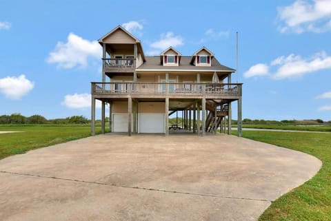 Property building, Spring, Day, Natural landscape