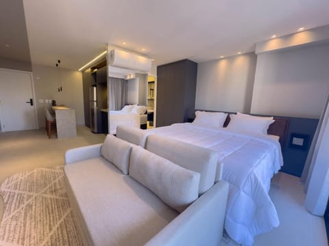 Bed, Living room