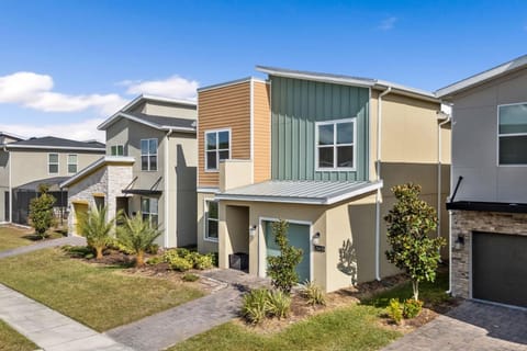 Property building, Day