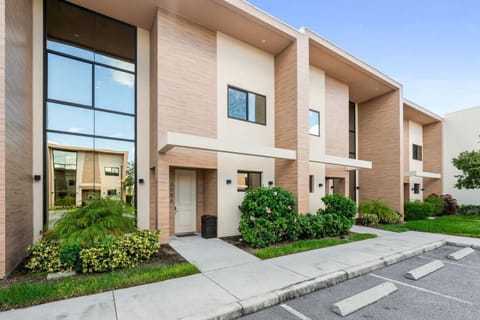 Property building, Spring, Day