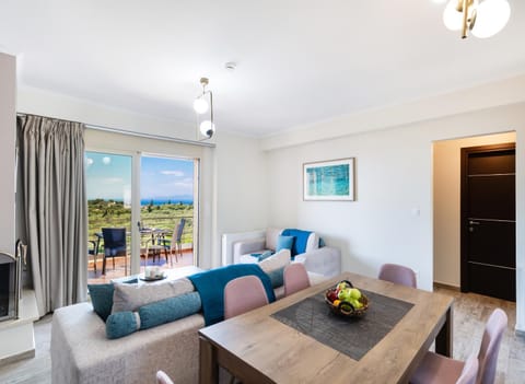 Balcony/Terrace, Living room, Seating area, Dining area, Sea view