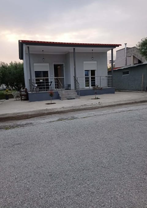 Property building, Balcony/Terrace