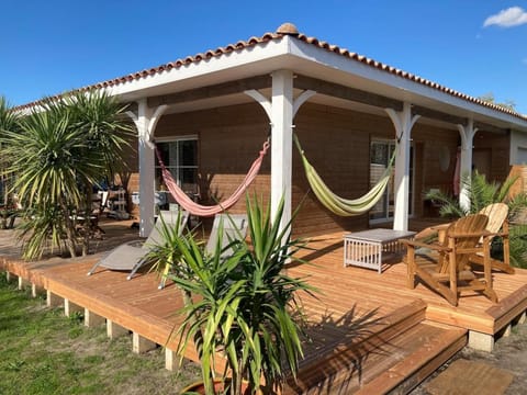 Property building, Balcony/Terrace