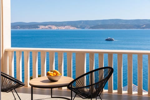 Balcony/Terrace, Seating area, Sea view