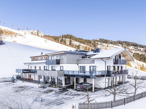 Property building, Winter