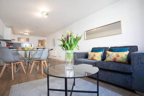 Living room, Seating area, Dining area, pet friendly