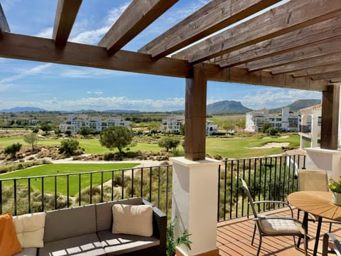Golfcourse, View (from property/room), Balcony/Terrace