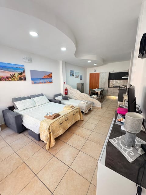 Living room, Bedroom