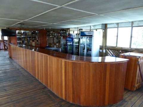 Restaurant/places to eat, Lobby or reception, Lounge or bar