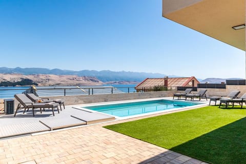 Facade/entrance, Pool view, Sea view, Area and facilities, Swimming pool