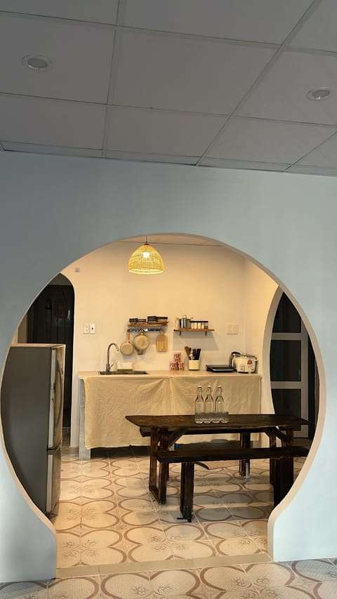 Kitchen or kitchenette, Seating area
