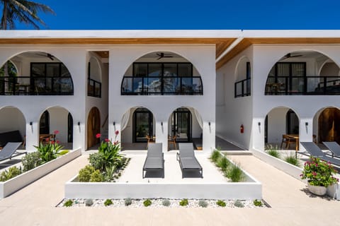 Property building, Patio, Facade/entrance, Day, View (from property/room), Balcony/Terrace