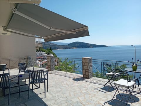 View (from property/room), Balcony/Terrace