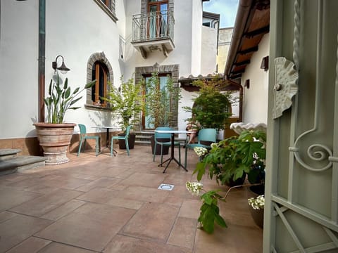 Patio, Garden