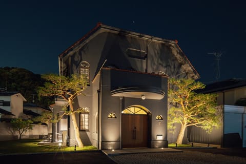 Property building, Night