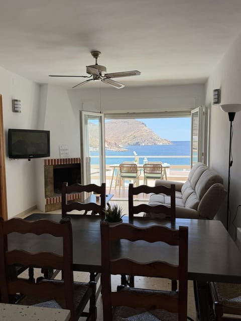Living room, Dining area, Sea view