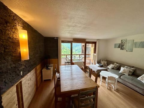 Natural landscape, Living room, Seating area, Dining area