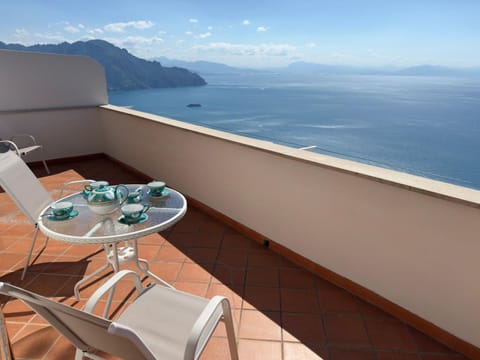 Natural landscape, View (from property/room), Balcony/Terrace, Sea view