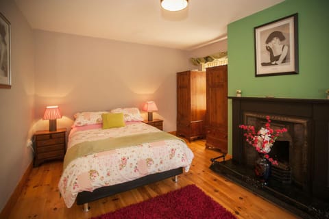 Bed, Bedroom, wardrobe