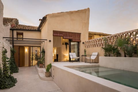 Patio, Pool view, Swimming pool