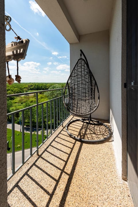 Balcony/Terrace, Balcony/Terrace