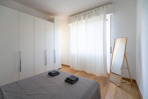 Bed, Bedroom, wardrobe