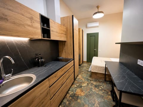 Bed, Kitchen or kitchenette, Photo of the whole room