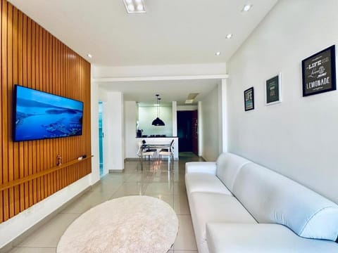Communal lounge/ TV room, TV and multimedia, Living room