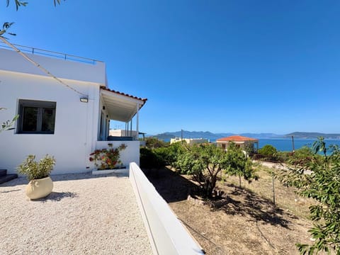 Property building, Day, Natural landscape, Sea view