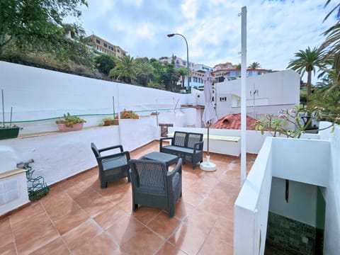 Property building, Balcony/Terrace