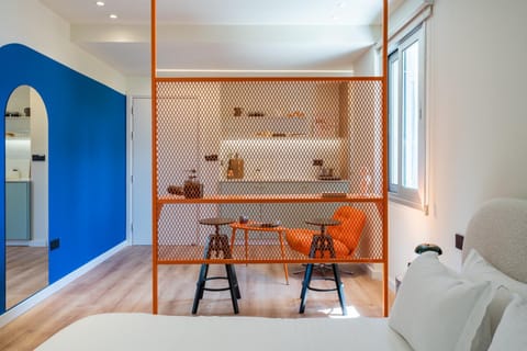 Bed, Kitchen or kitchenette, Living room, Photo of the whole room, Seating area, Dining area, Bedroom