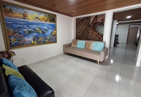 Bed, Living room, Street view