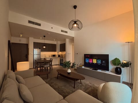 TV and multimedia, Kitchen or kitchenette, Living room