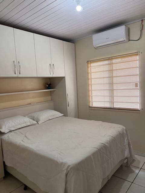 Bedroom, wardrobe